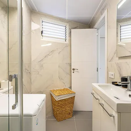 Golden View Ponderosa * 아데제