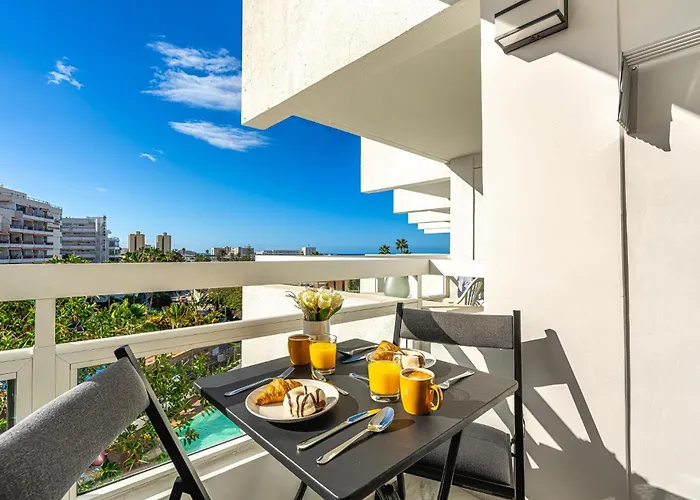 Апартаменты Golden View Ponderosa Адехе