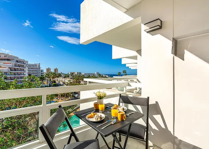 Апартаменты Golden View Ponderosa Адехе